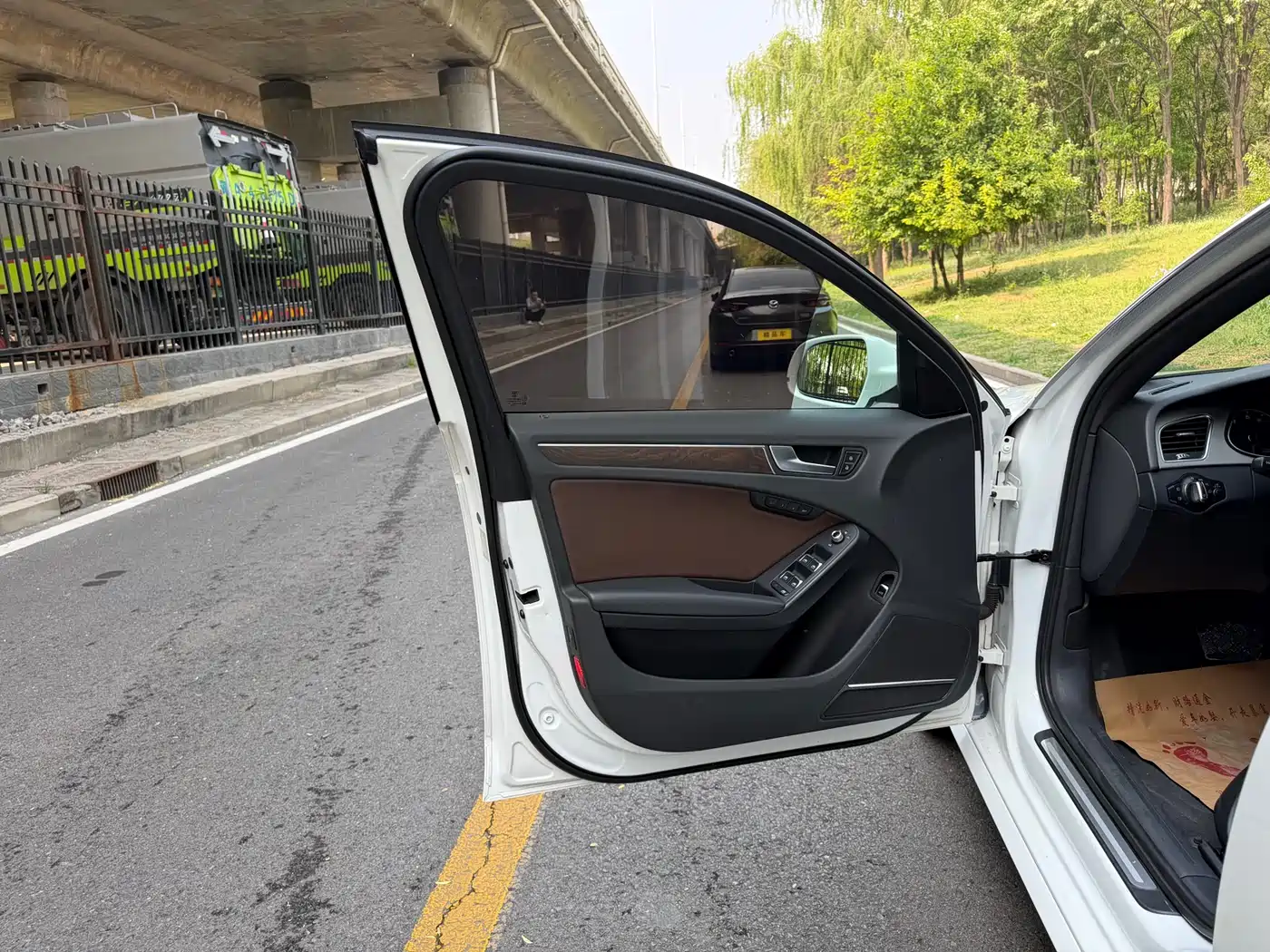 Audi A4L 2015 35 TFSI Auto Comfort фото 12