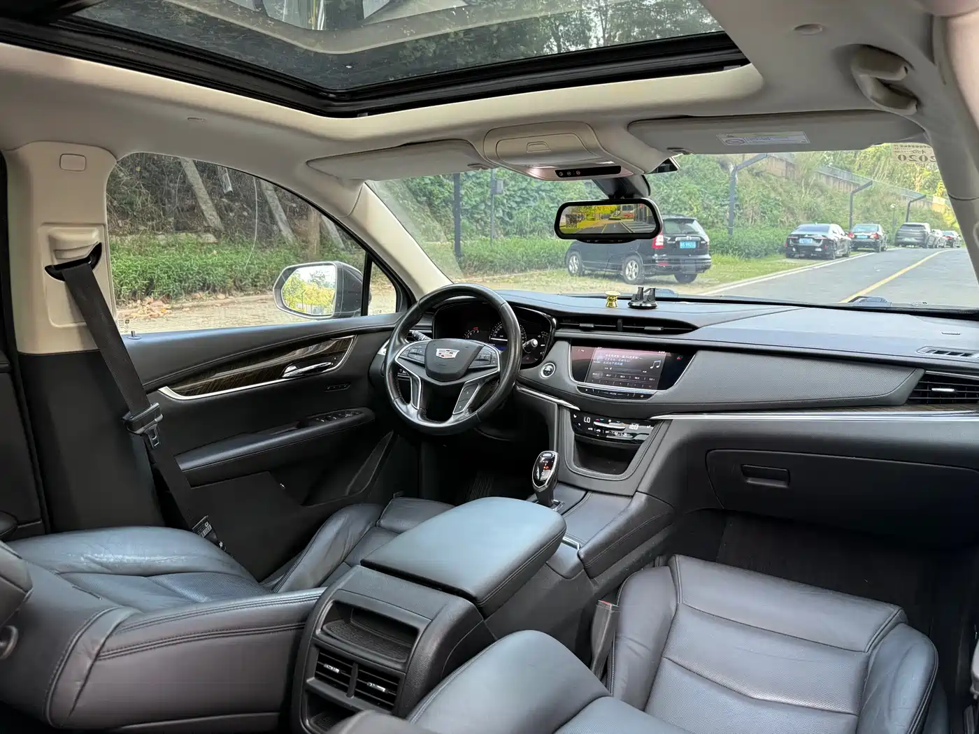 Cadillac XT5 2016 28T AWD Luxury Model фото 16