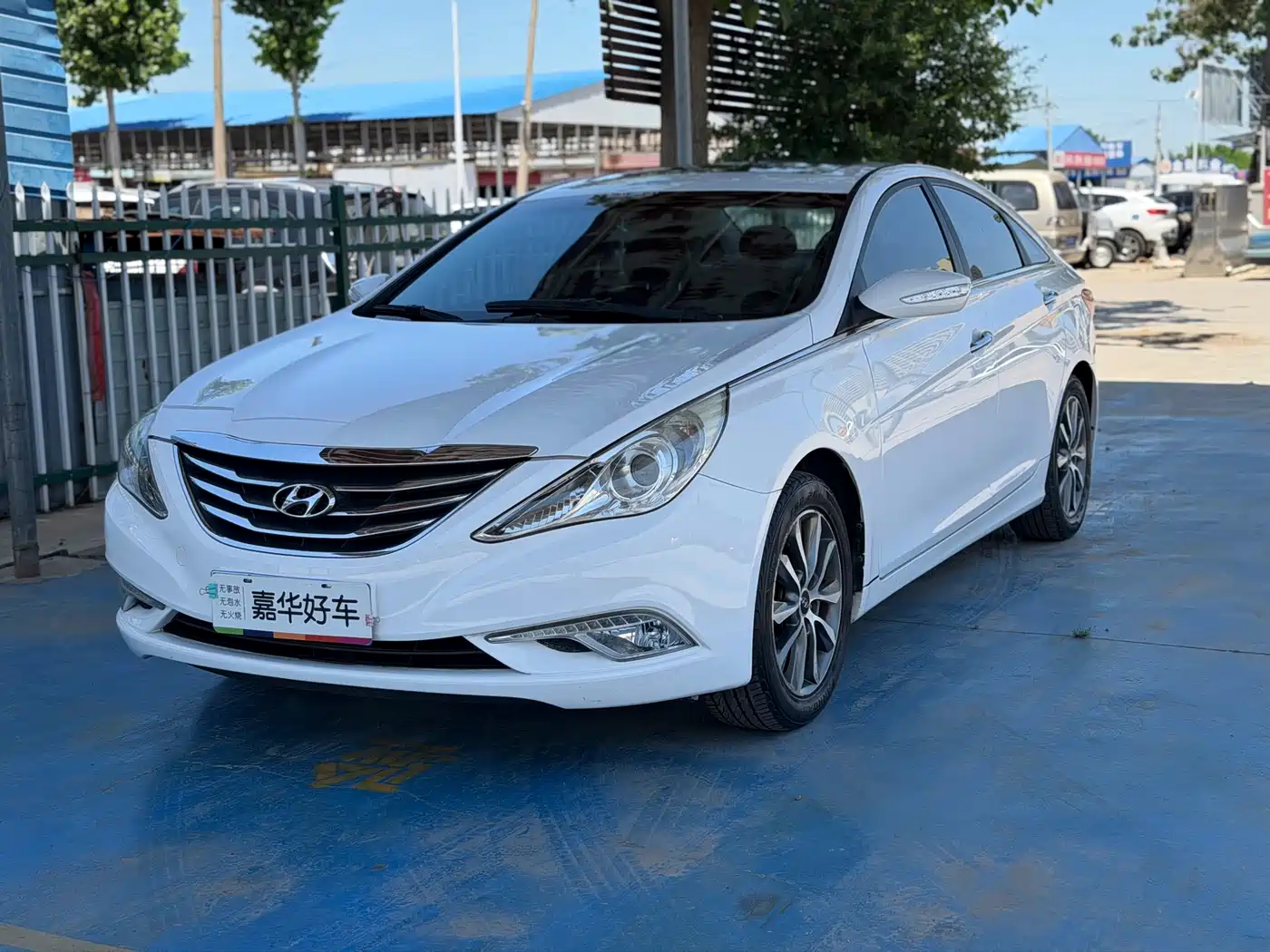 Hyundai Sonata 2013 2.0L Automatic Luxury Edition