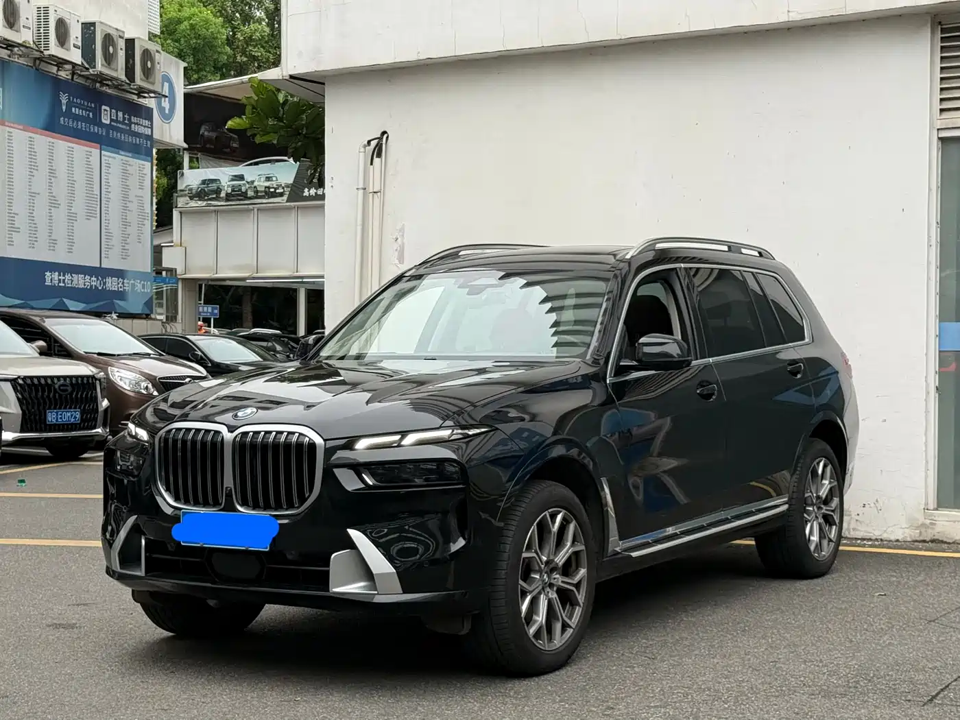 BMW X7 2023 xDrive40i Leading Luxury Package фото 10