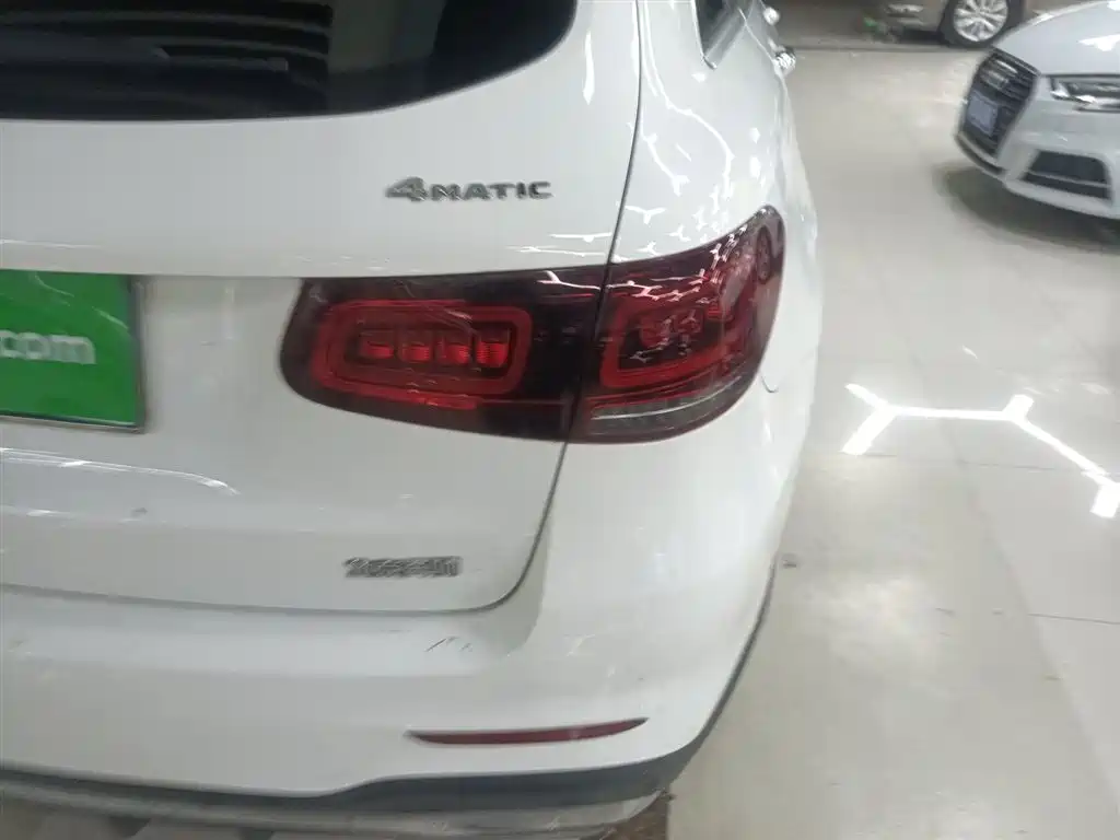 Mercedes-Benz GLC 2022 Facelift GLC 260 L 4MATIC Luxury Model фото 24