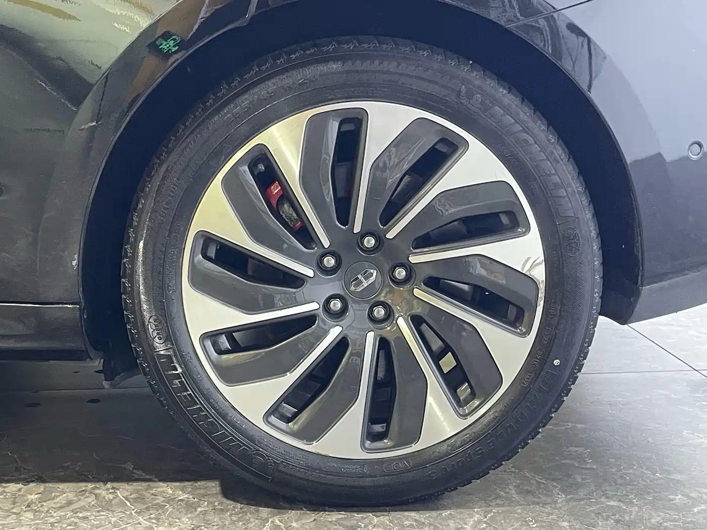 Aito AITO M5 2022 2022 Extended Range AWD Performance Edition