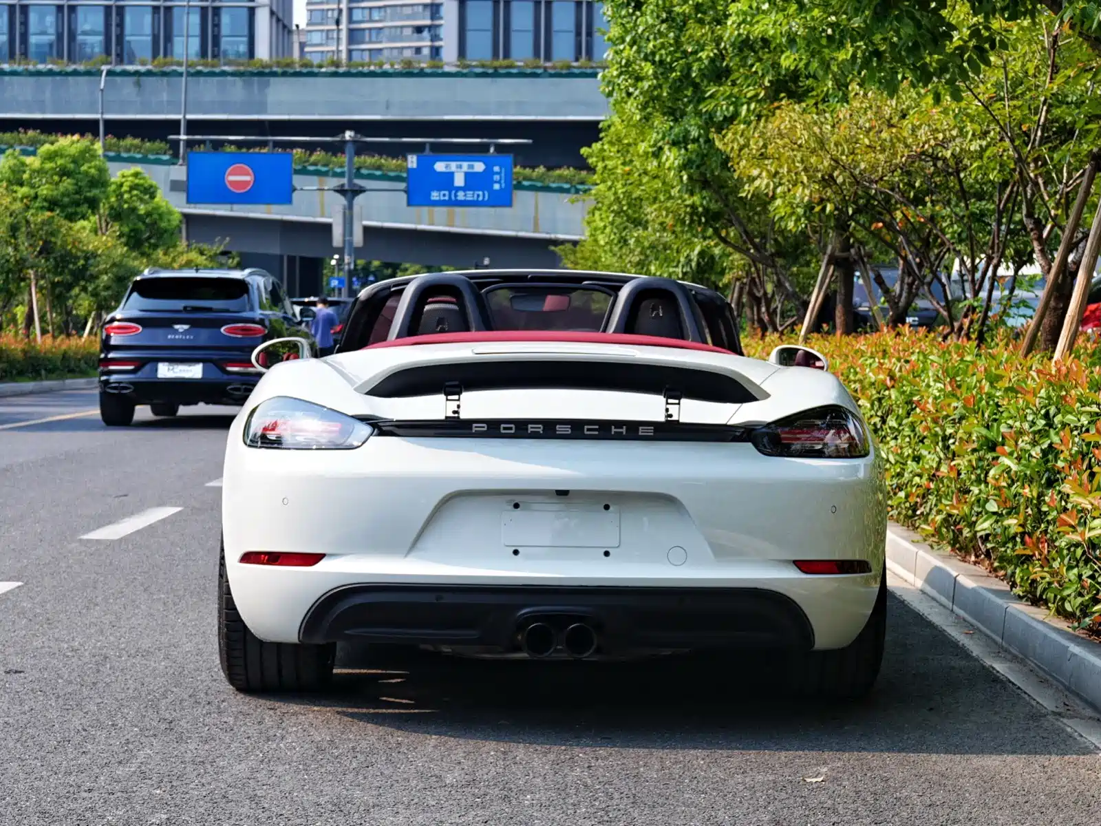صورة 5 - Porsche 718