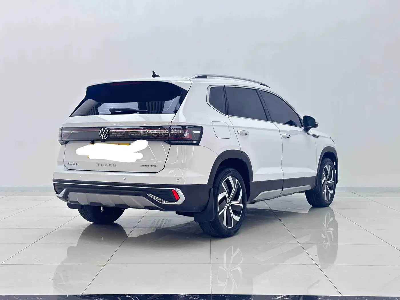Volkswagen Tharu 2023 300TSI 2WD Full Moon Edition фото 3