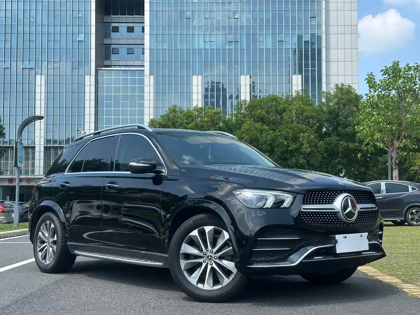 Mercedes-Benz GLE 2023 GLE 350 4MATIC Fashion фото 3