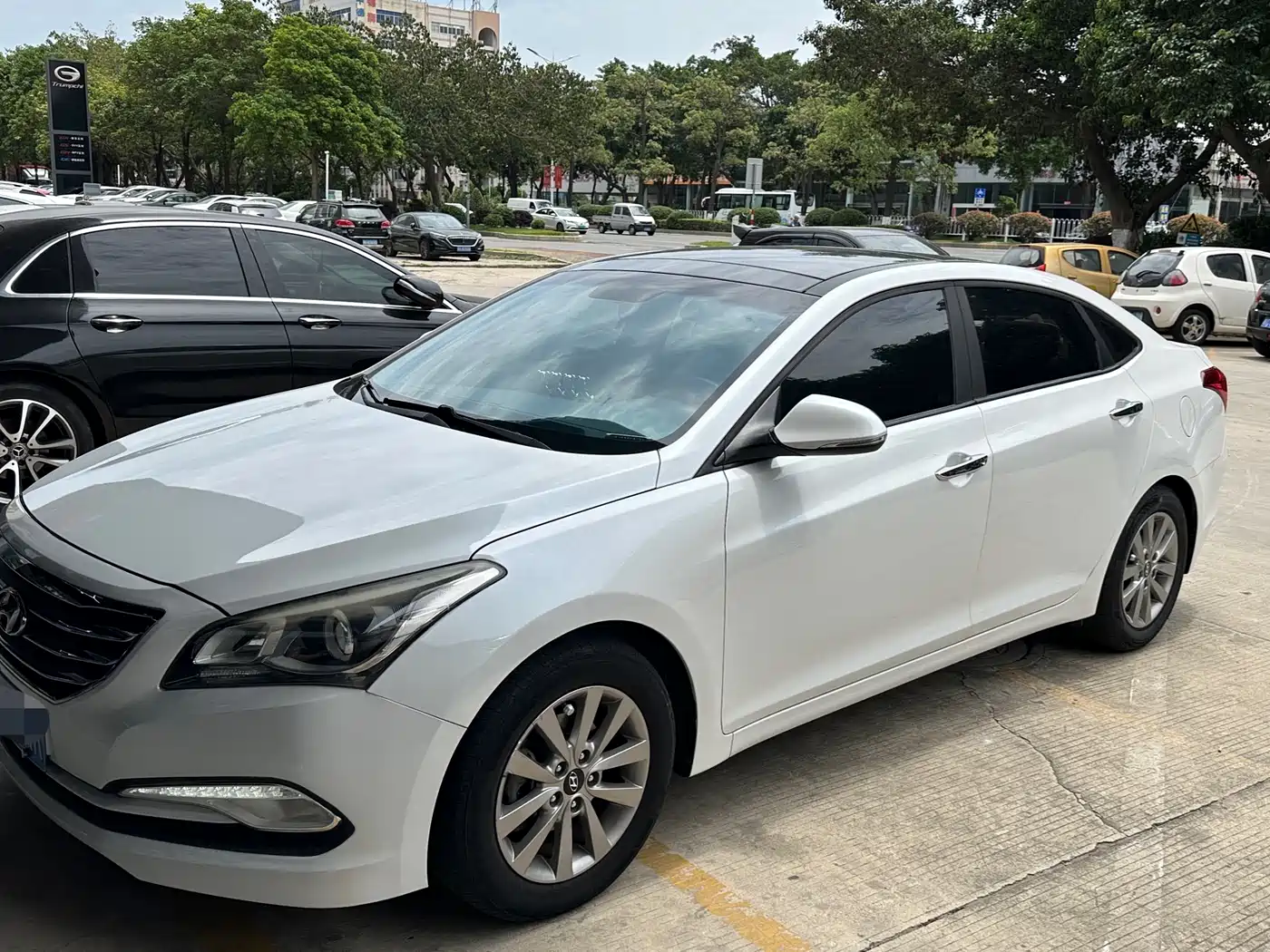 Hyundai Mistra 2014 1.8L Auto Smart GLS