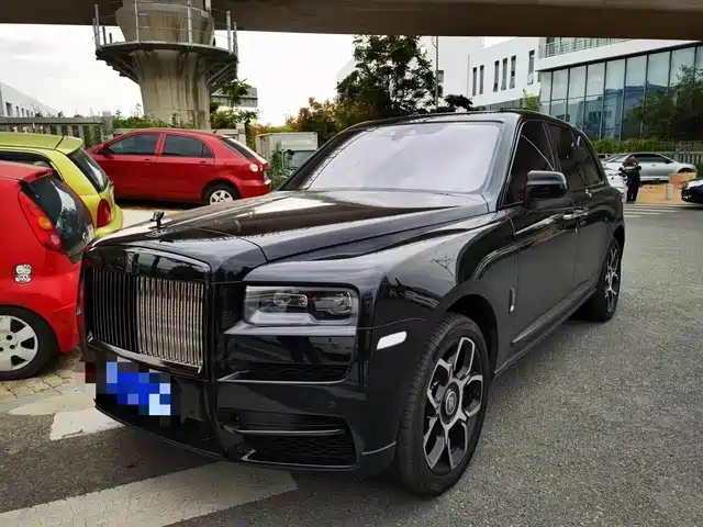 ROLLS-ROYCE CULLINAN