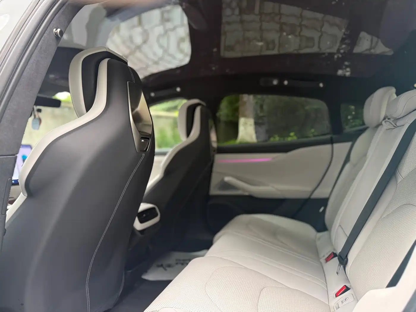 Xiaomi Auto Xiaomi SU7 2024 AWD Extended Range Advanced Smart Driving Max Edition фото 8