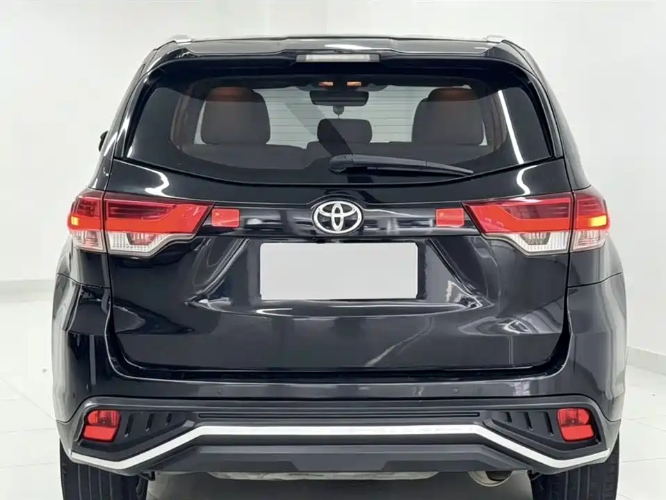Toyota Highlander 2018 2.0T 4WD Premium 7-seater (China V) фото 8