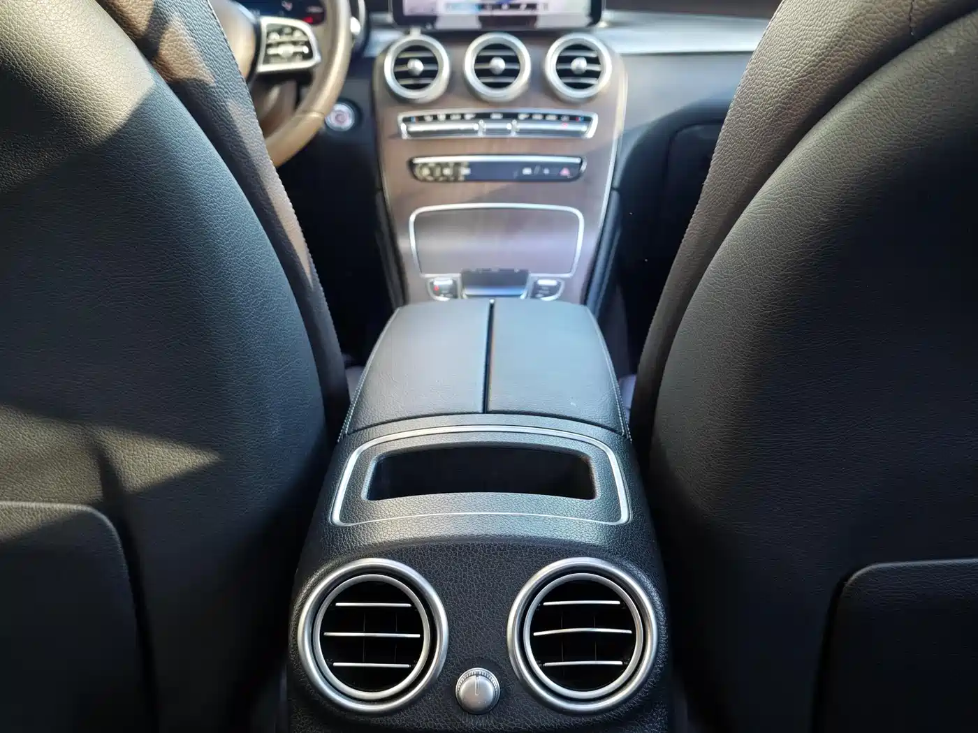 Mercedes-Benz GLC 2020 GLC 260 L 4MATIC Luxury фото 20