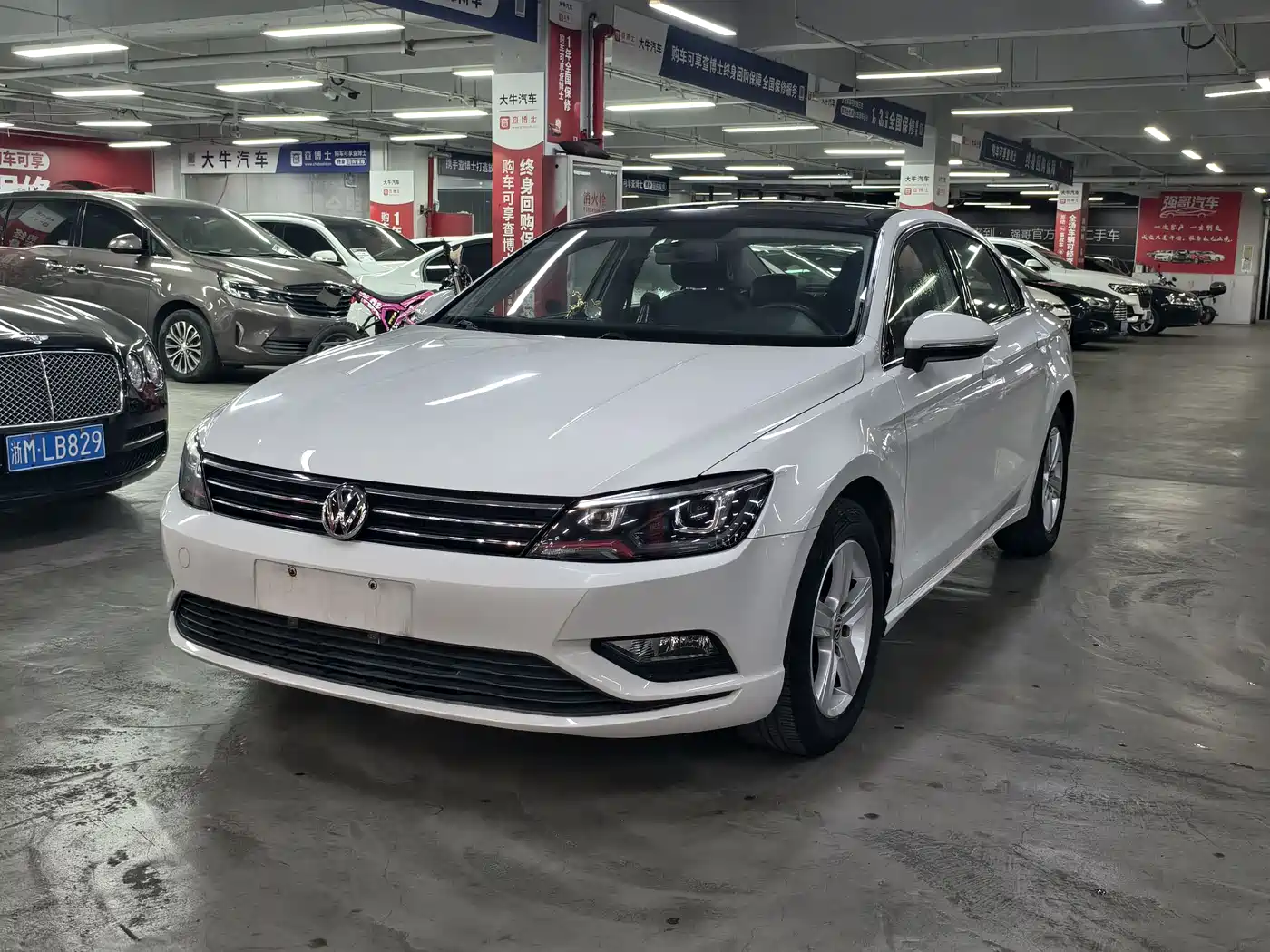Volkswagen Lamando 2017 230TSI DSG Trend Edition