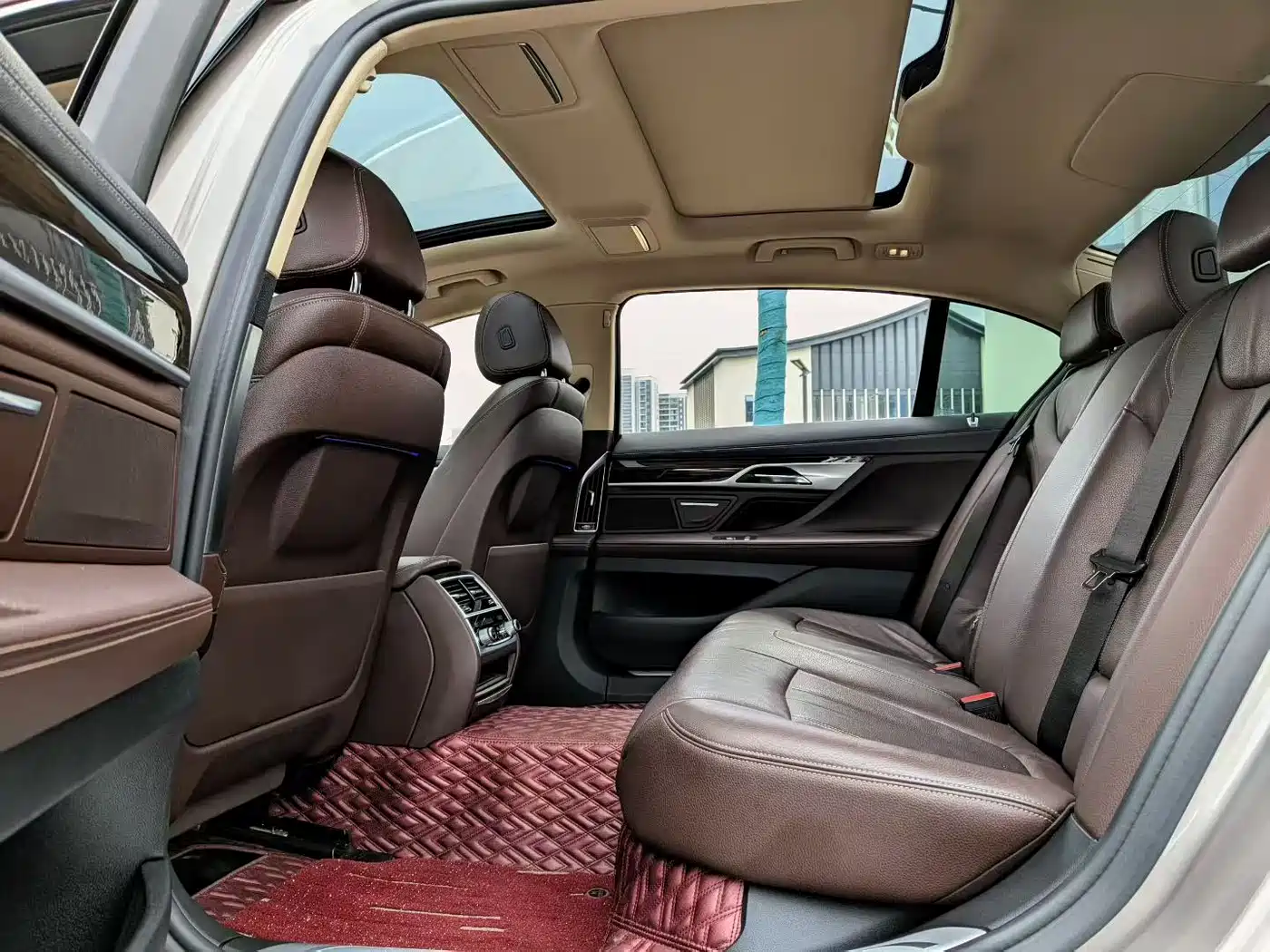BMW 7 Series 2018 730Li Leading Type Excellence Package фото 7