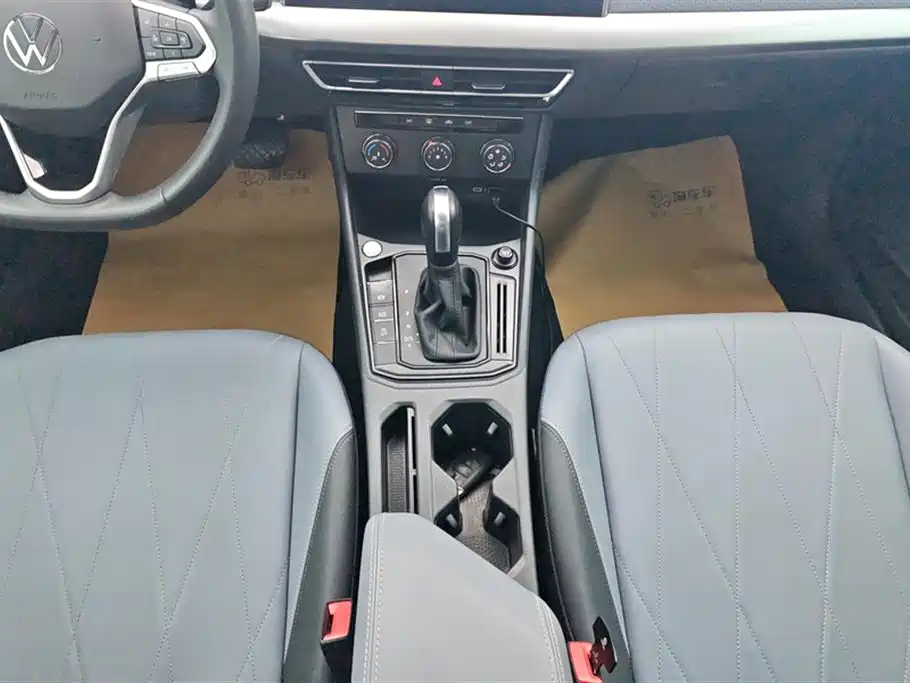 Volkswagen Lavida 2024 Model 1.5L Automatic Starlight 5 Million Edition фото 16