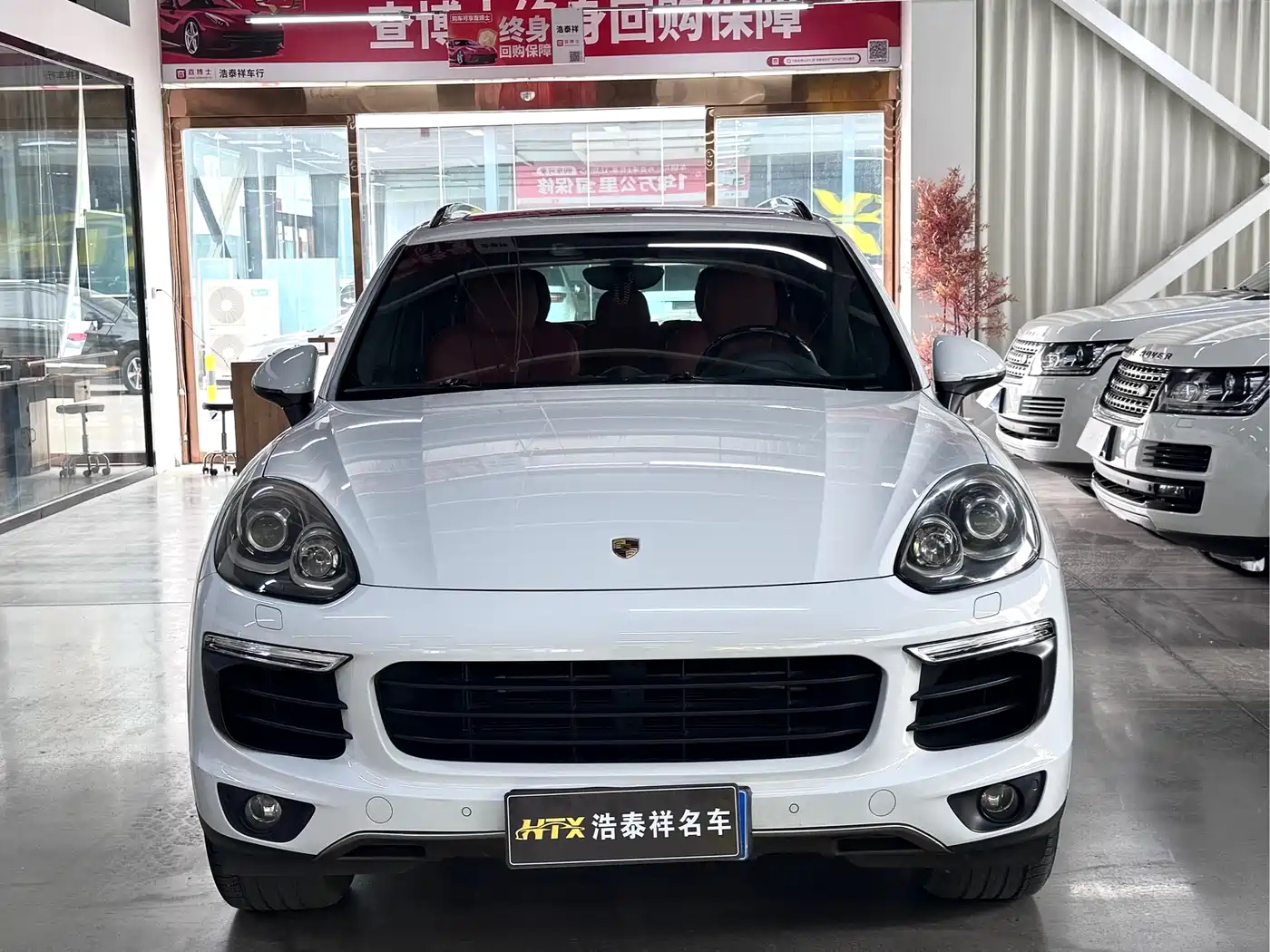 Porsche Cayenne 2016 Cayenne Platinum Edition 3.0T фото 2
