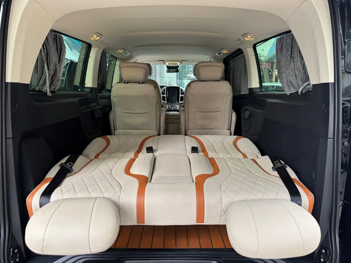 Mercedes-Benz Vito 2018 2.0T Elite Edition 7-Seater China V фото 17