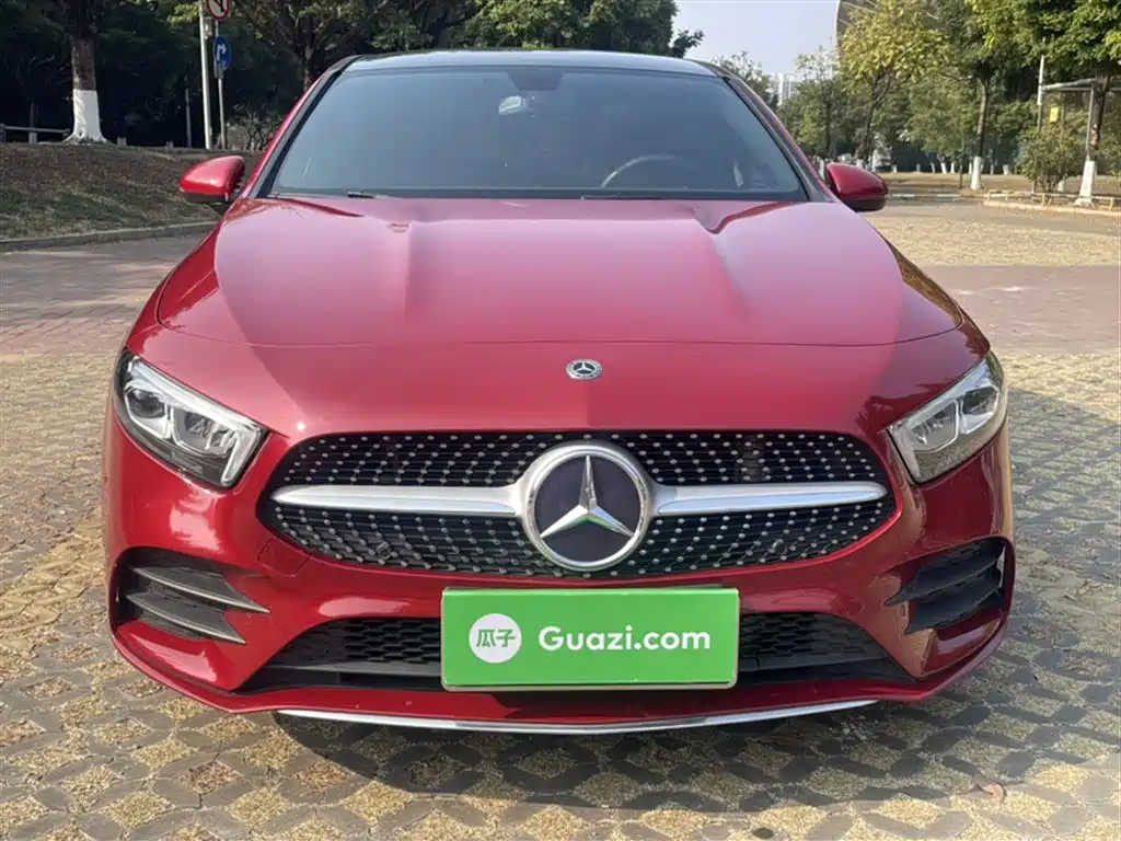 Mercedes-Benz A-Class 2020 Facelift A 200 L Sport Sedan Dynamic фото 19