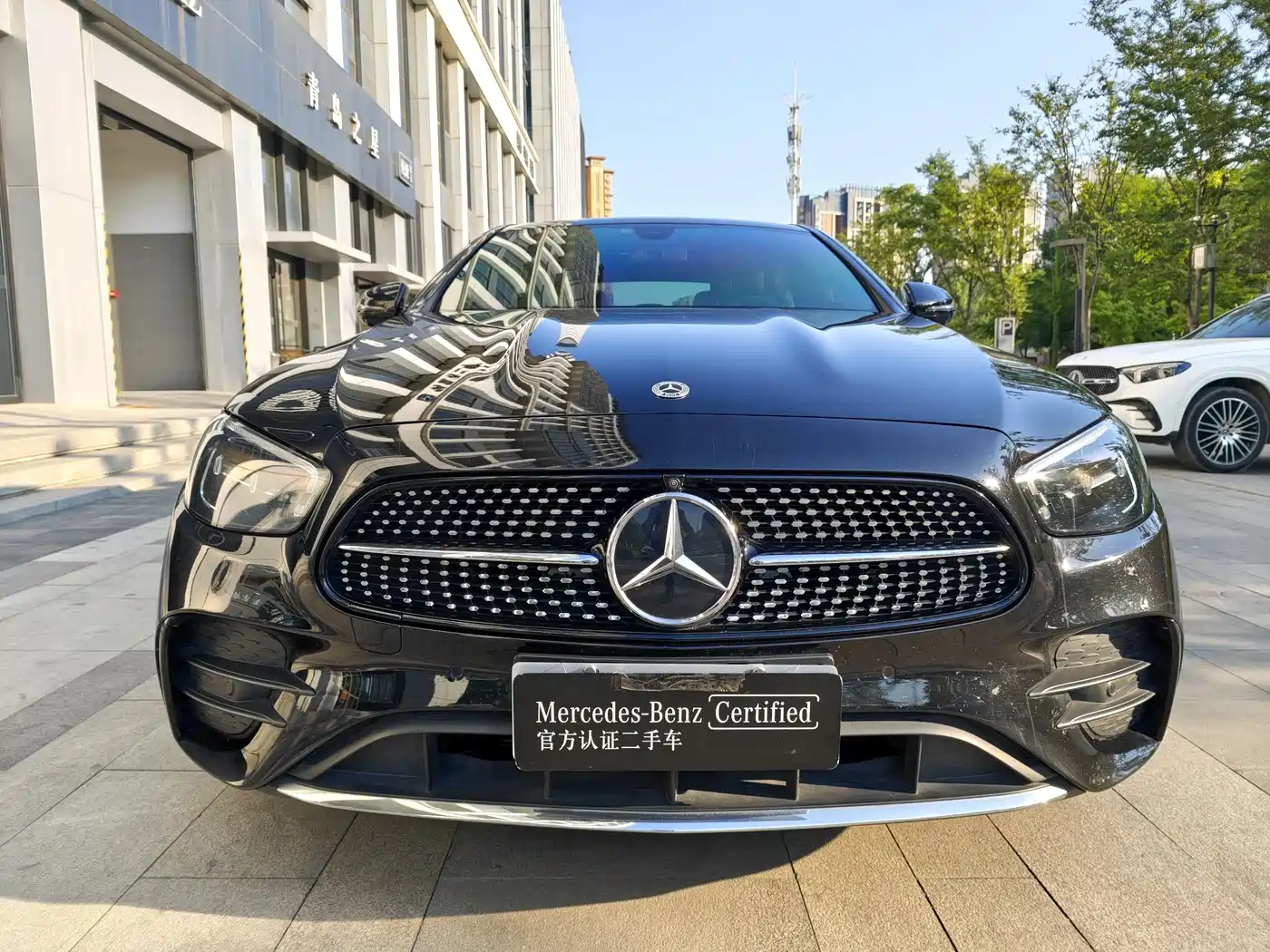 Mercedes-Benz E-Class 2022 Model Facelift III E 300 L Sport Fashion фото 3