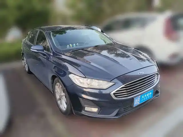 Ford Mondeo 2018 EcoBoost 180 Smart Control Fashion China VI — фото 3