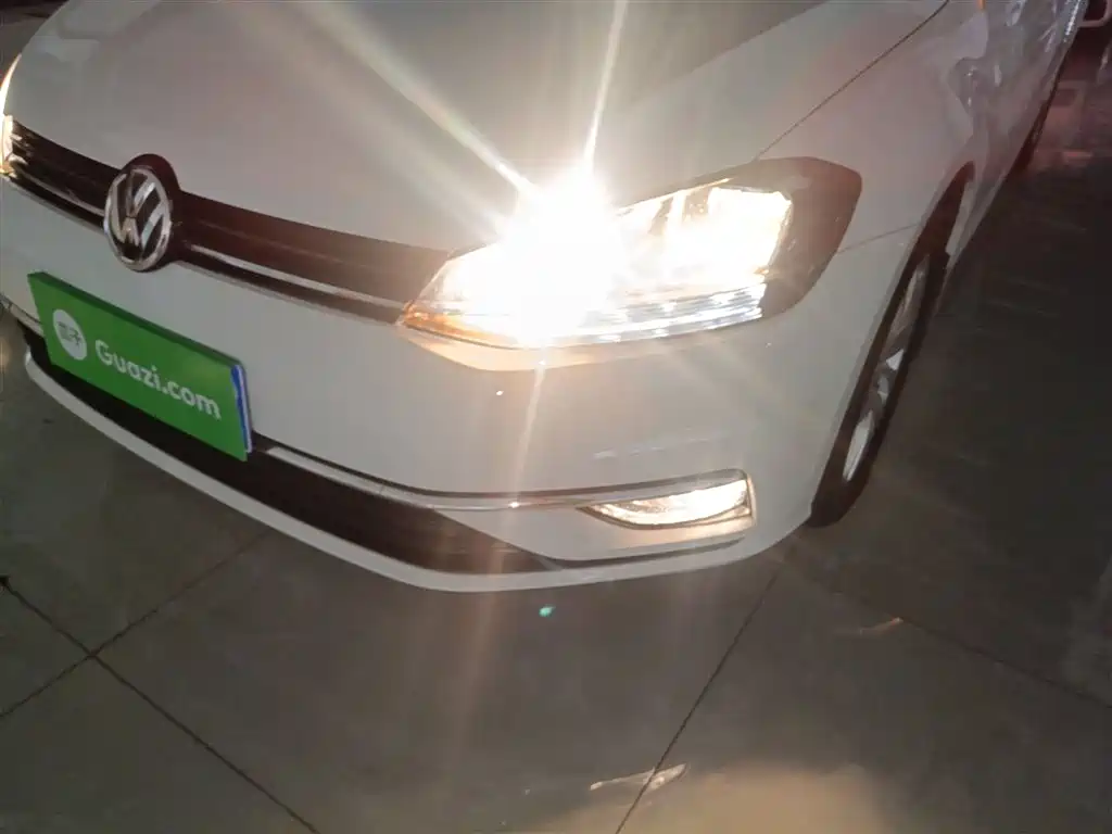 Volkswagen Golf 2019 280TSI DSG Comfort (China V) фото 23