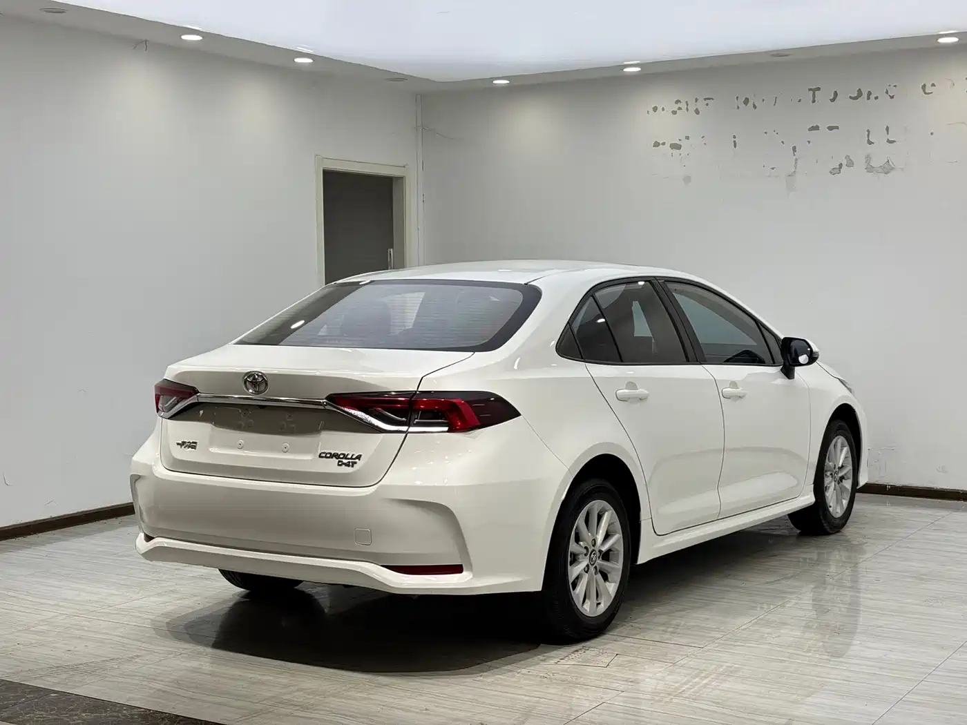Toyota Corolla 2021 1.2T S-CVT Elite PLUS Edition фото 10