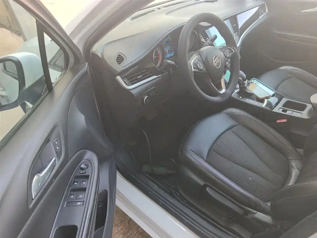 Buick Verano 2017 Sedan 20T DCT Leading фото 16