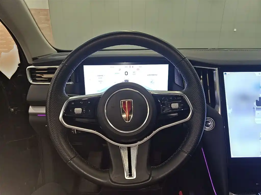 Hongqi HS7 PHEV 2024 2.0T PHEV 4WD Flagship Edition 6-seater фото 11