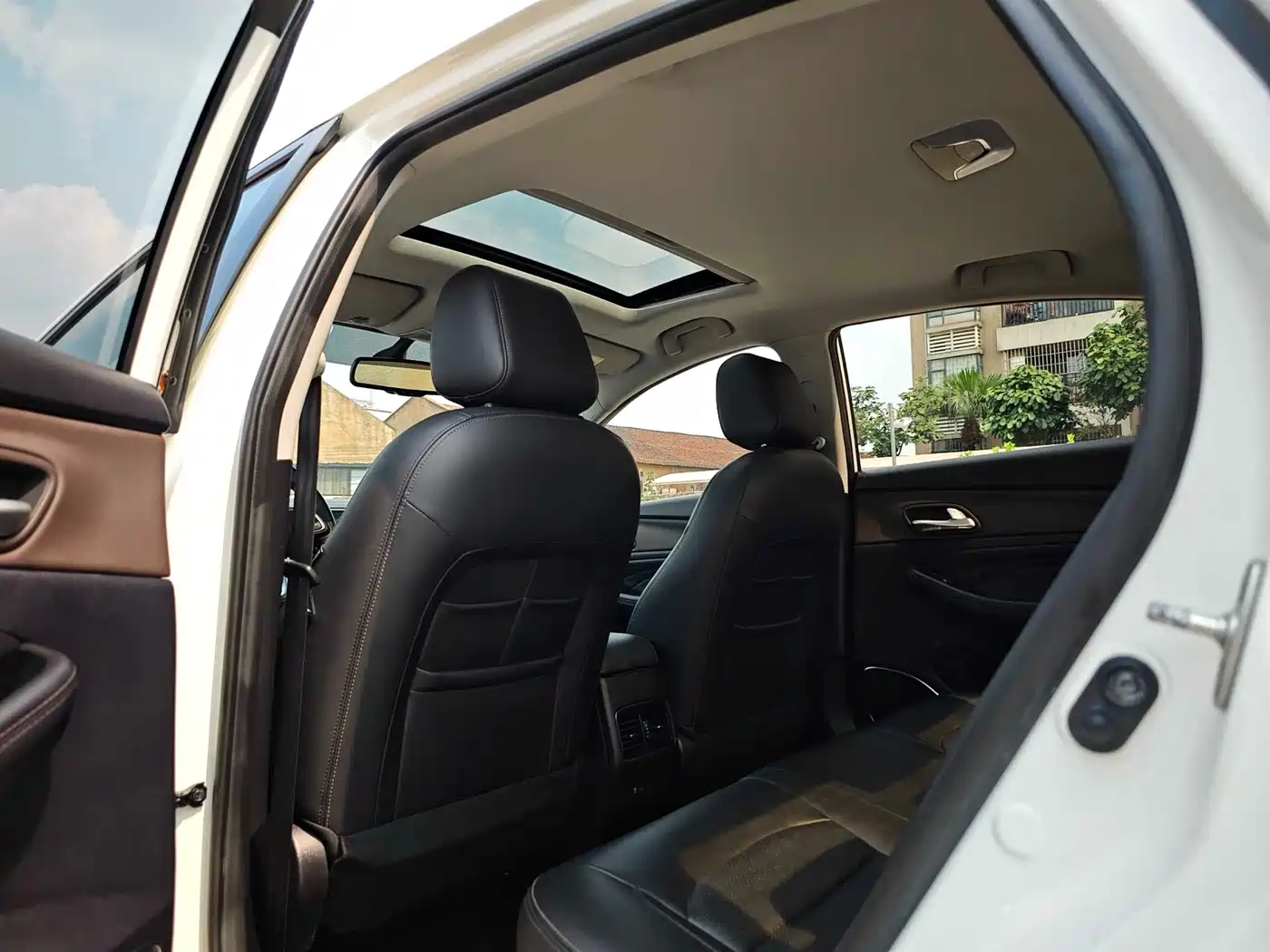 GAC Trumpchi Trumpchi GA4 2018 200T Automatic Exclusive фото 13