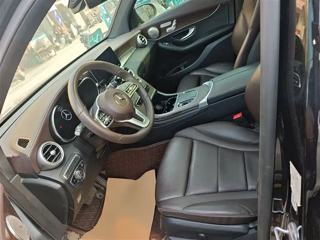 Mercedes-Benz GLC 2021 GLC 260 L 4MATIC Luxury фото 15