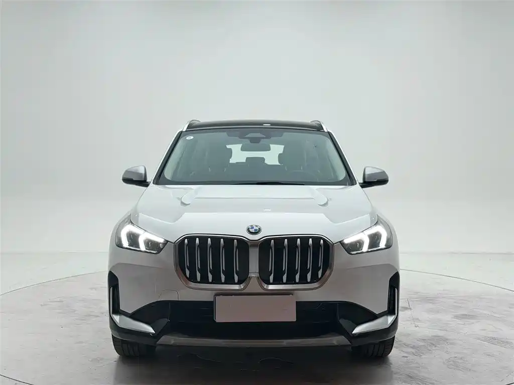 BMW X1 2023 sDrive20Li X Design Package фото 2
