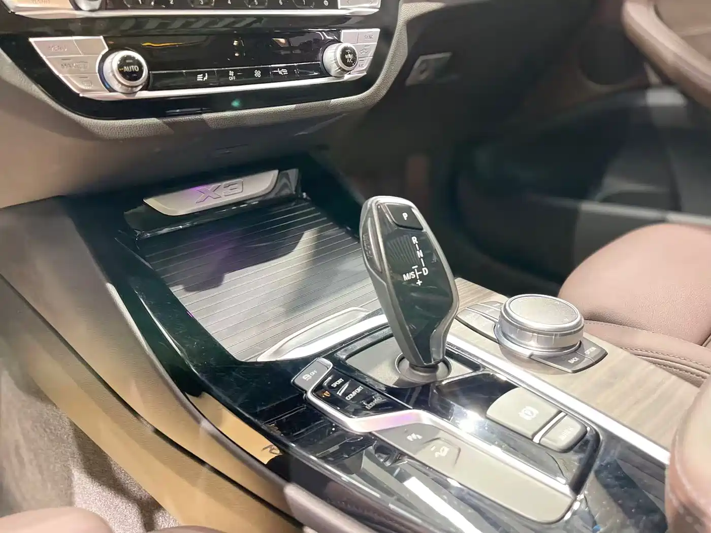 BMW X3 2018 xDrive28i Luxury Package China VI фото 13