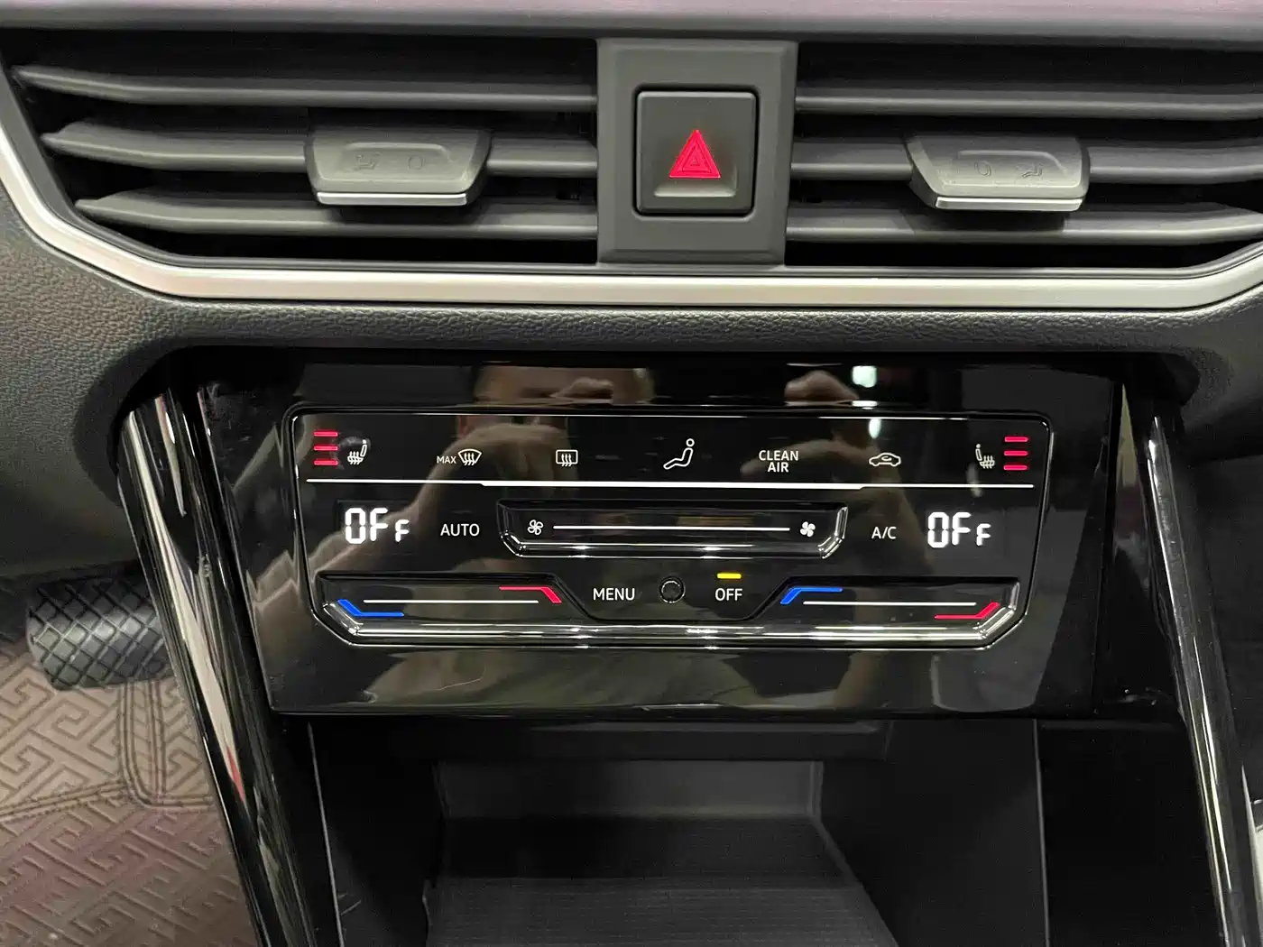Volkswagen Tayron 2023 280TSI 2WD Luxury Plus Advanced Edition фото 16