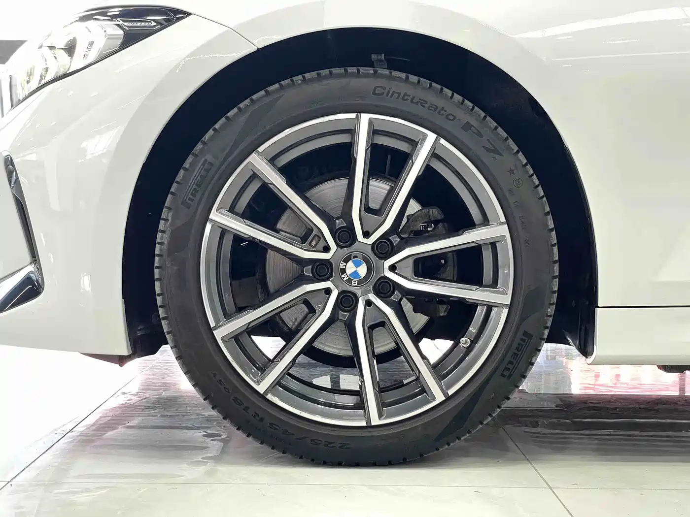 BMW 3 Series 2023 320Li M Sport Package фото 15