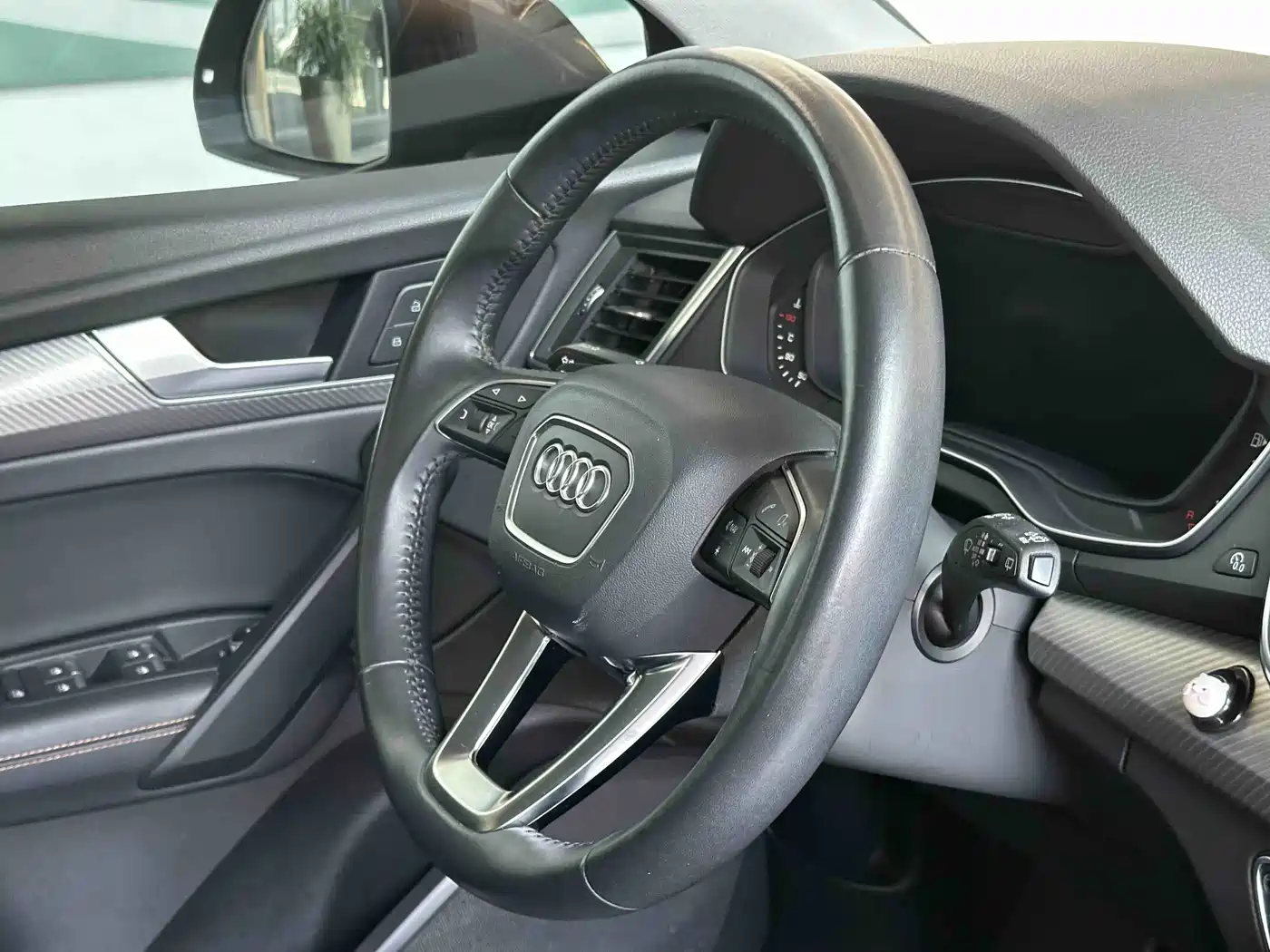 Audi Q5L 2018 45 TFSI Exclusive Fashion (China V) фото 16