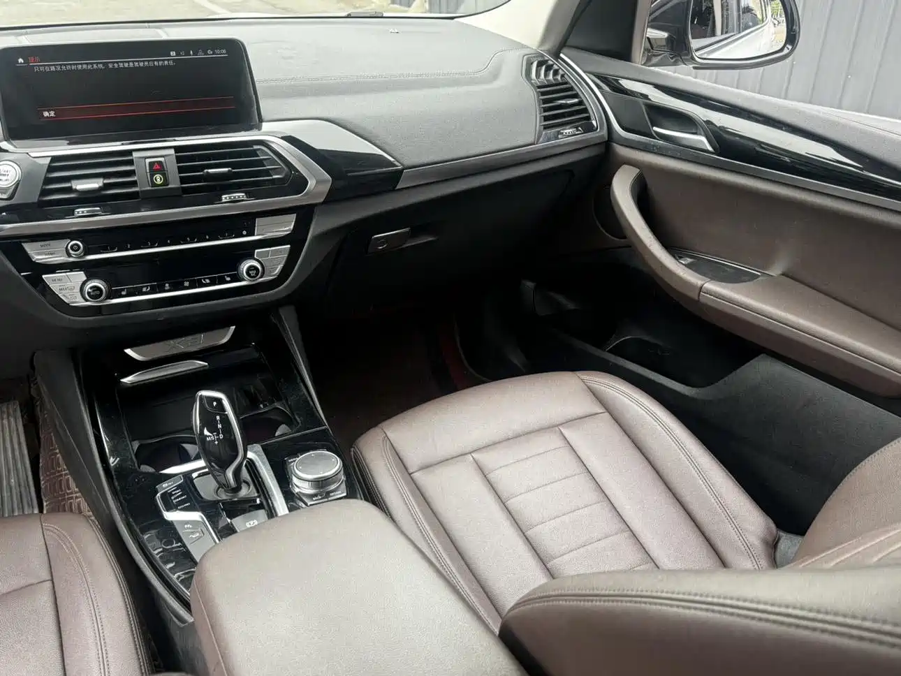 BMW X3 2020 xDrive25i Luxury Package фото 3