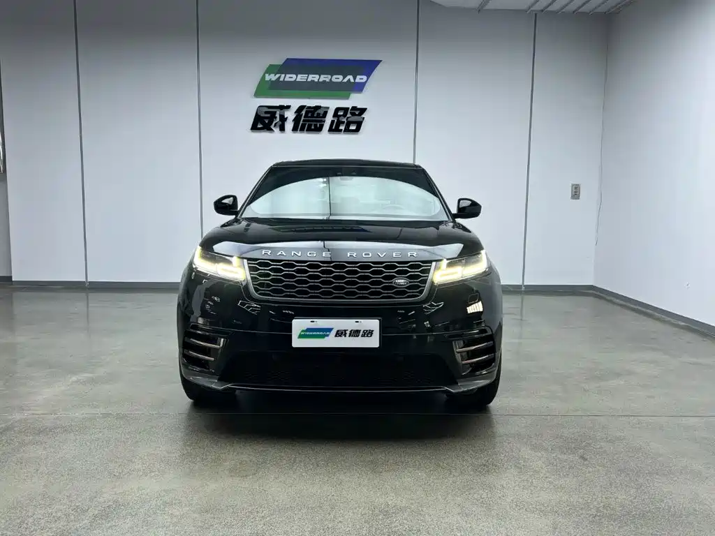 Фото 2 - Land Rover Range Rover Velar