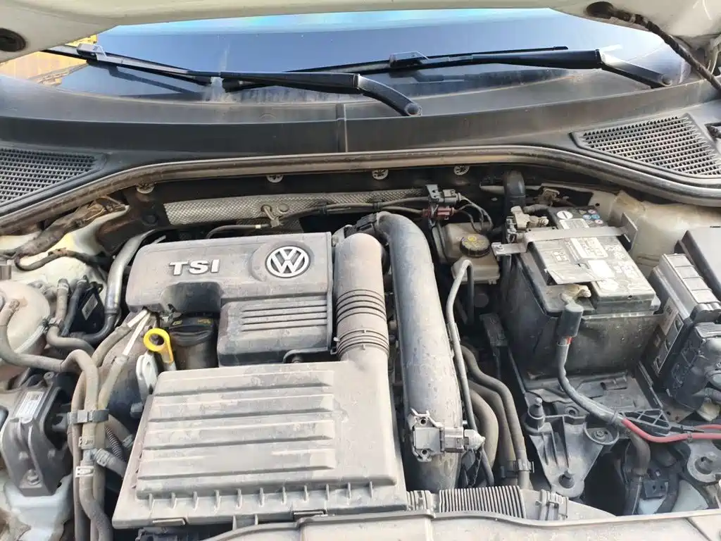Фото 21 - Volkswagen T-ROC