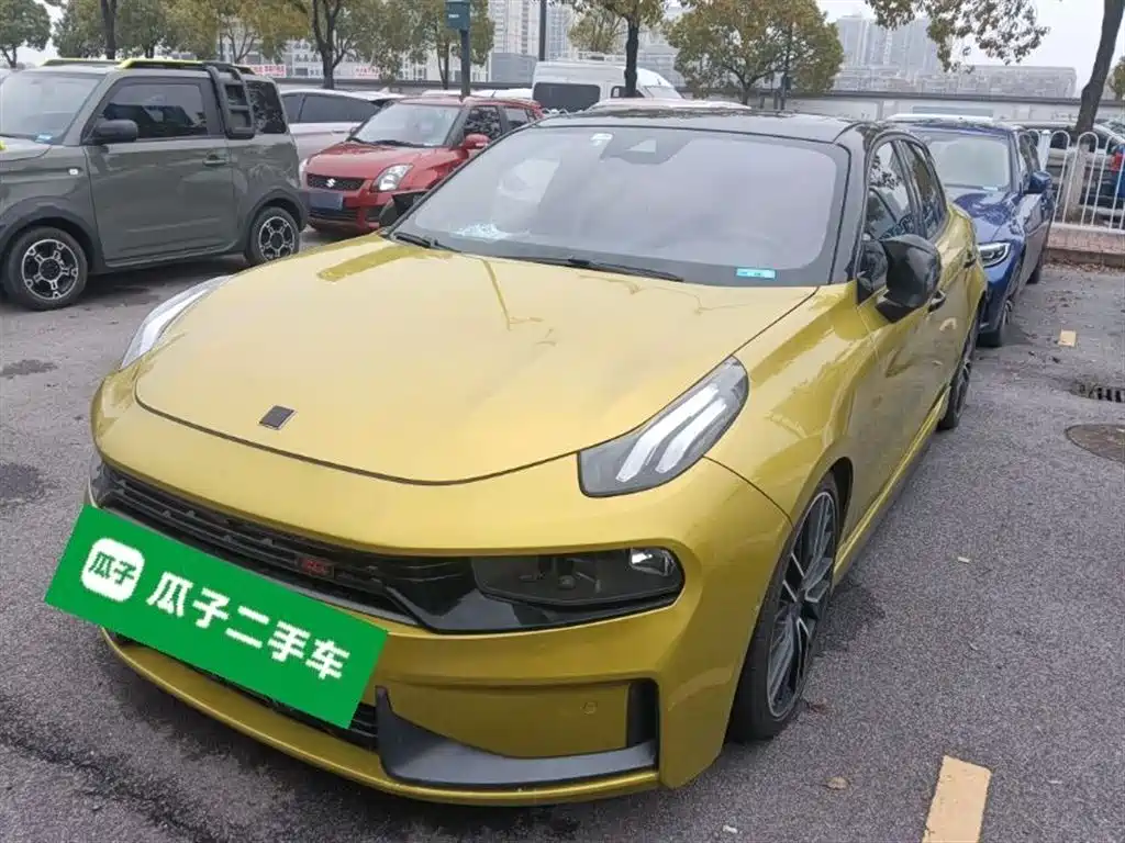 Lynk & Co 03 2022 03+ 2.0TD Auto Wind Rider Edition