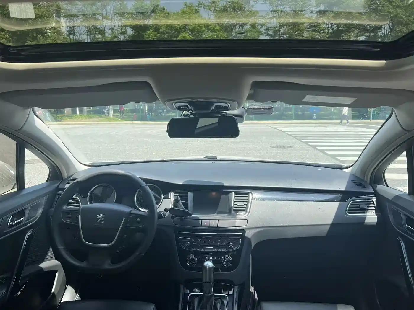 Peugeot 508 2015 1.6THP Auto Excellence Edition фото 17