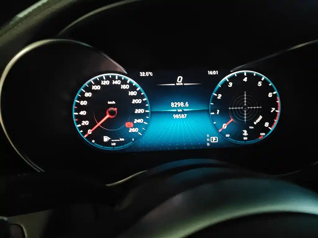 Mercedes-Benz C-Class 2020 C 200 L Fashion Sport фото 3