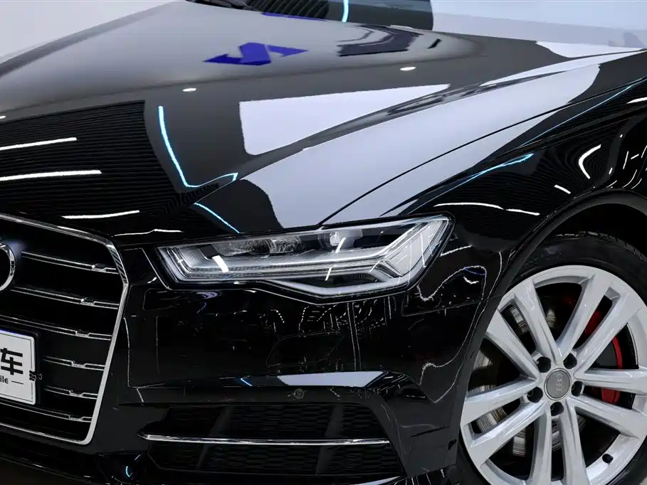 Audi A6L 2018 30th Anniversary 45 TFSI quattro Sport фото 10