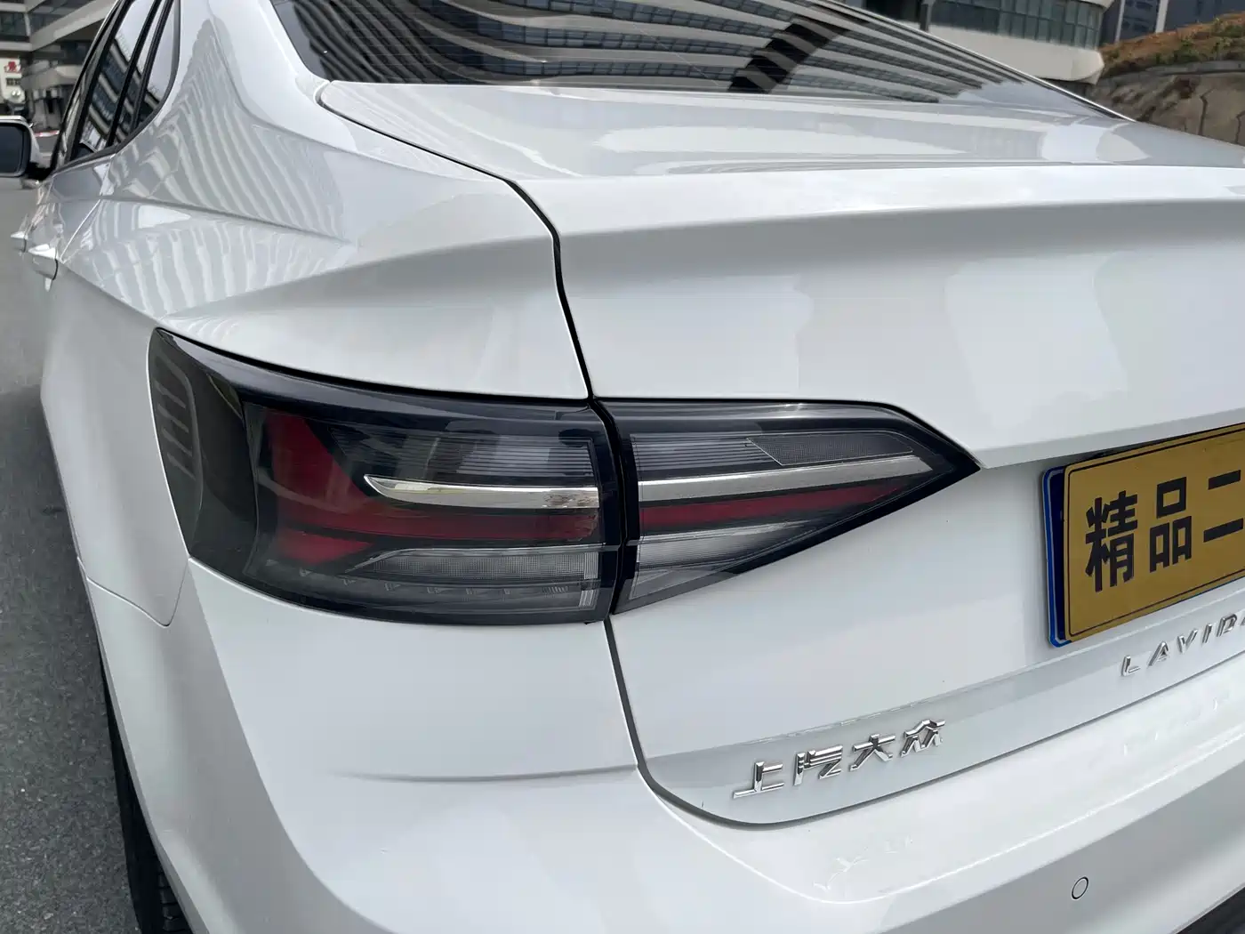 Volkswagen Lavida 2023 New Sharp 1.5L Auto Aspiration Edition фото 29