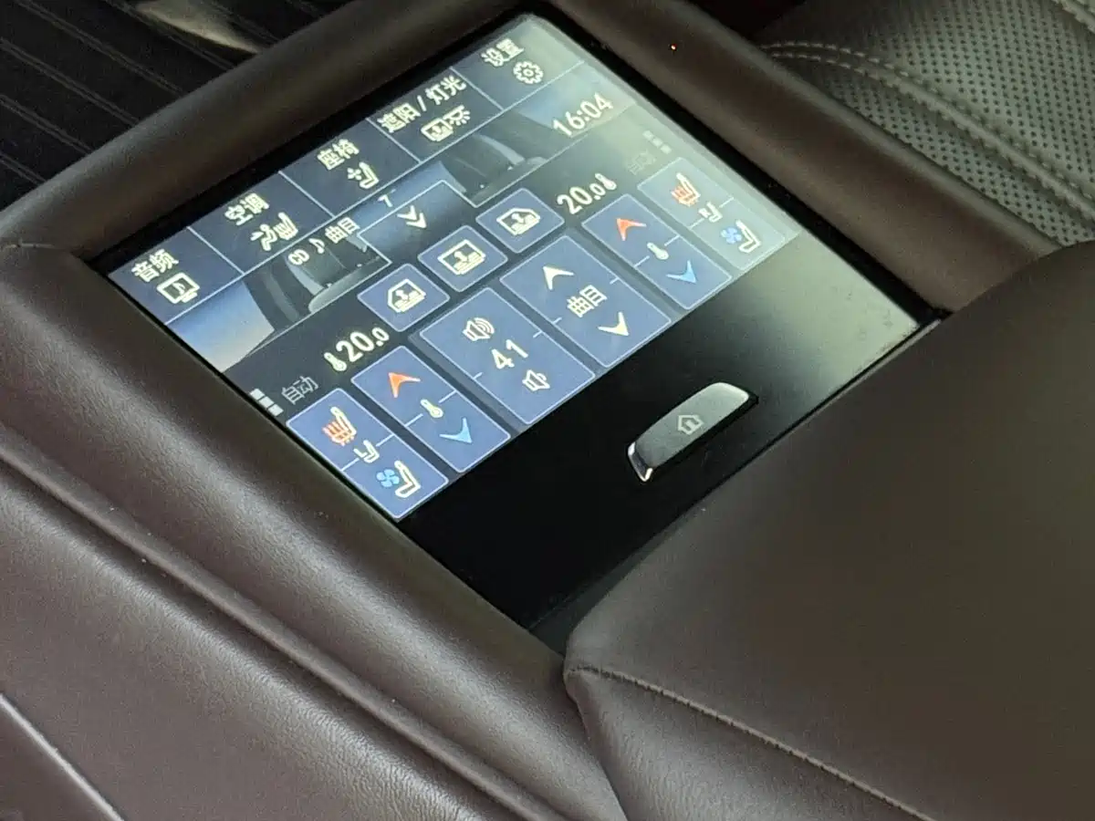 Lexus LS 2020 500h Luxury (China VI) фото 8