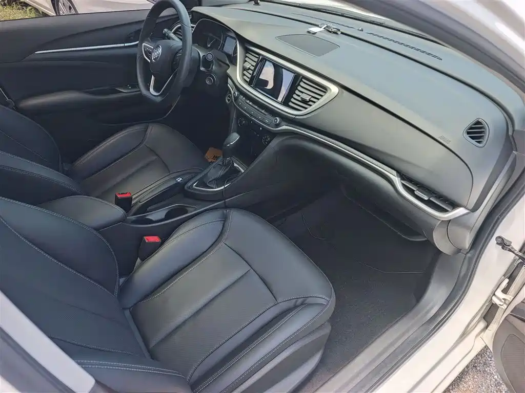 Buick Excelle 2021 Facelift 1.3T Auto Mild Hybrid Elite фото 10