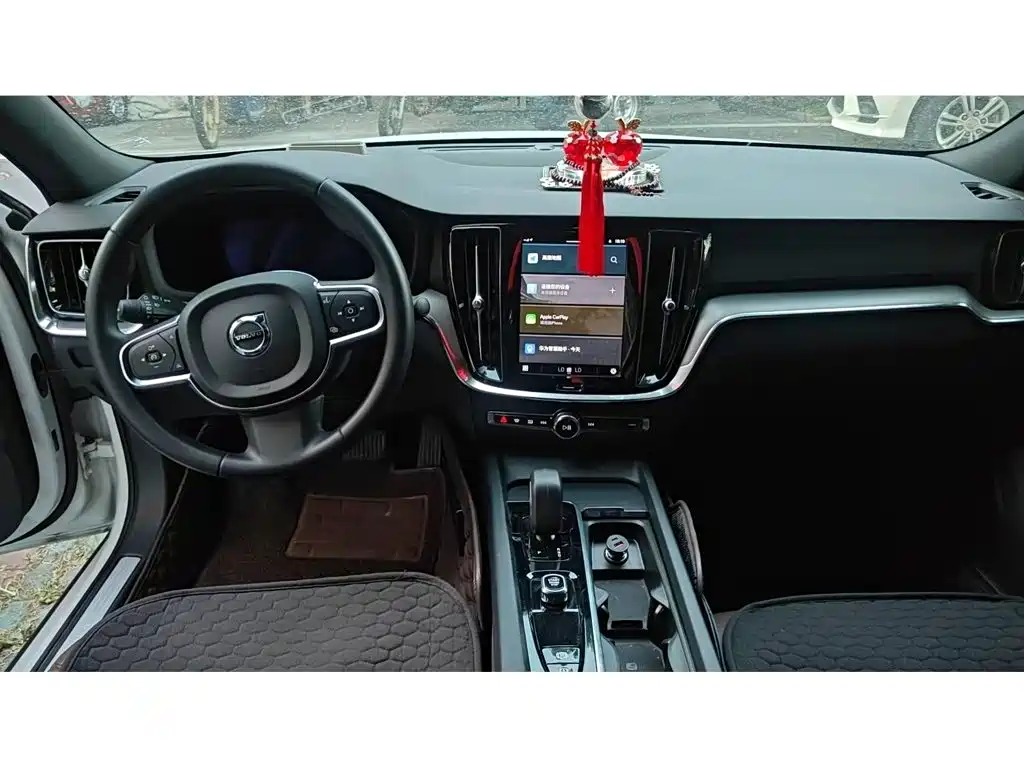 Volvo S60 2023 2024 B4 Elegance Luxury Edition