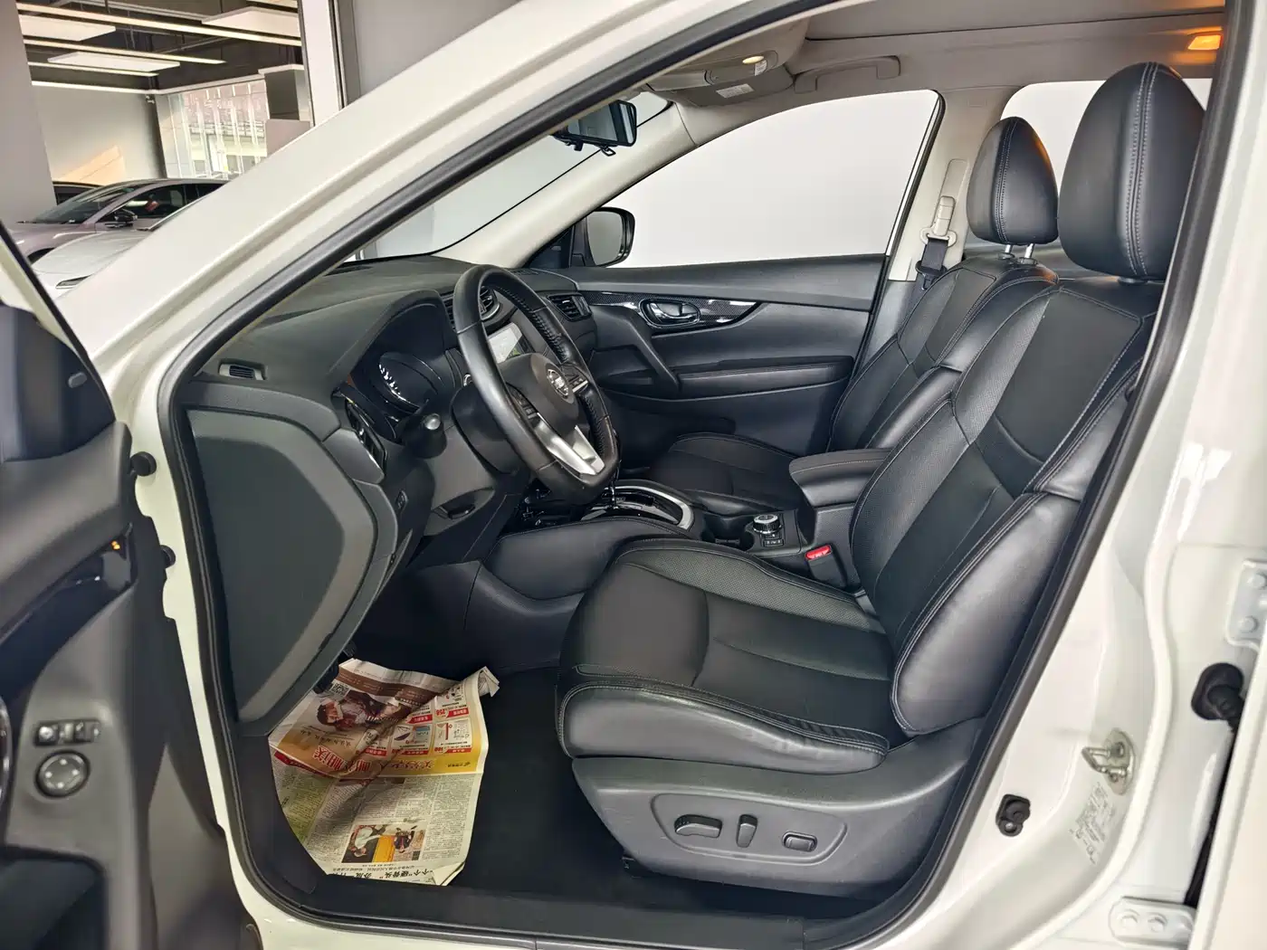 Фото 6 - Nissan X-Trail