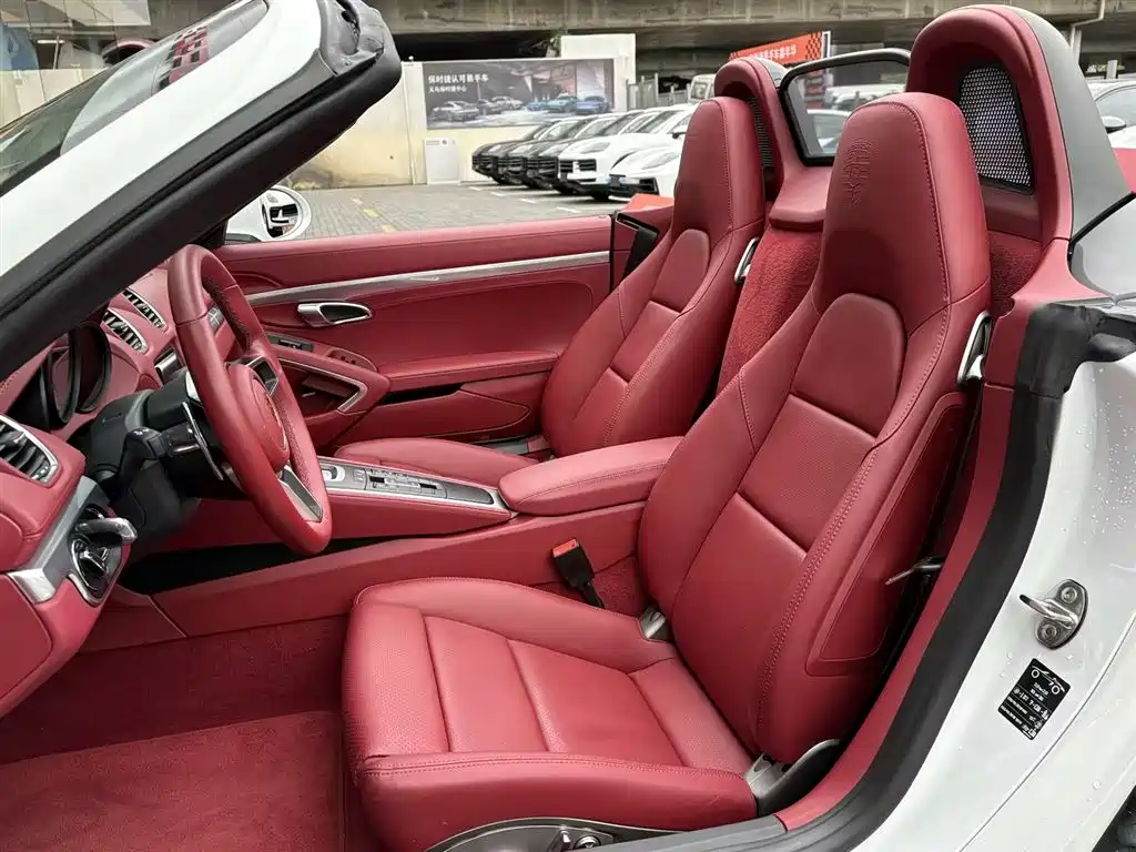 Porsche 718 2022 Boxster 2.0T фото 9