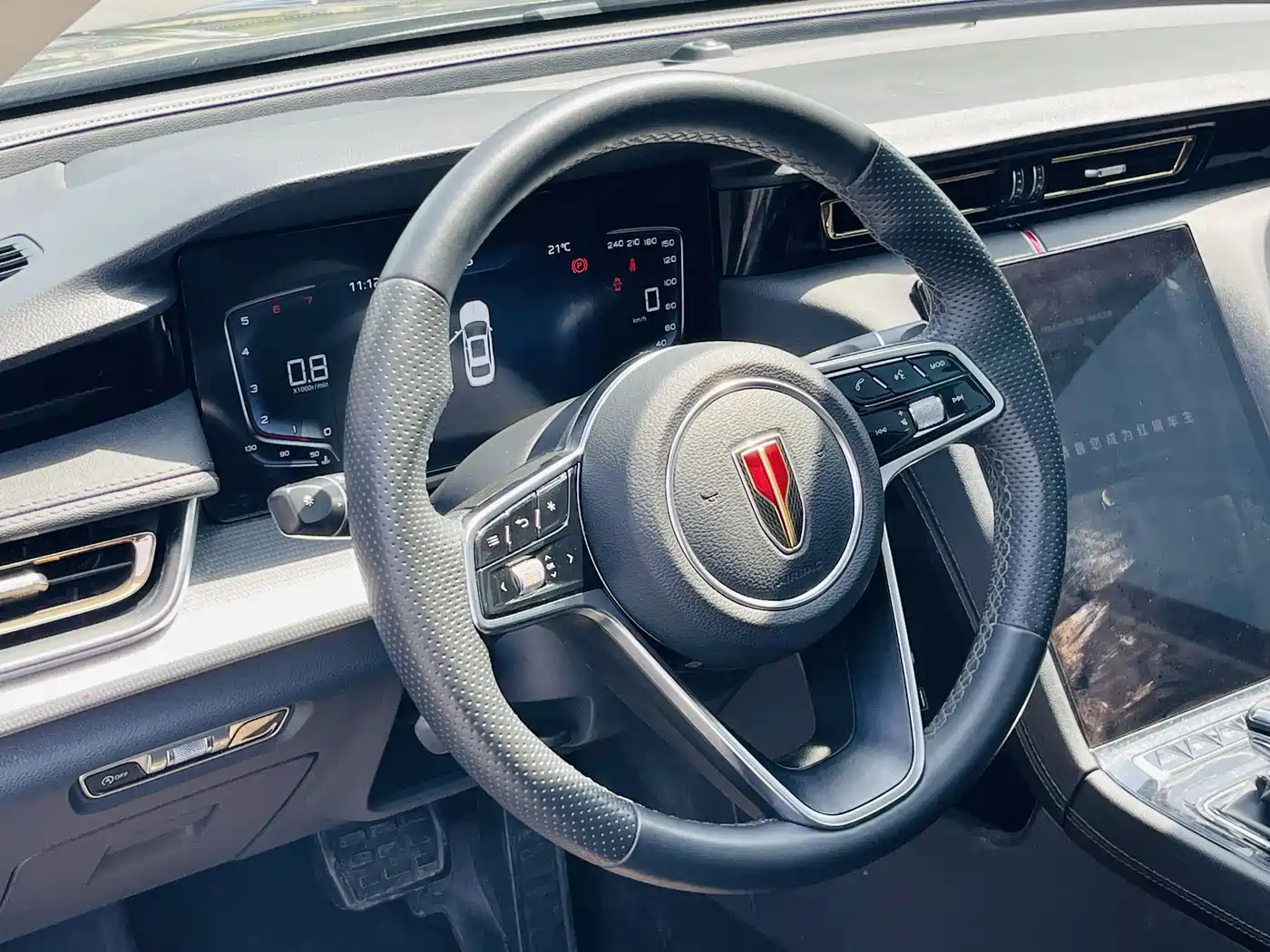 Hongqi H5 2024 1.5T DCT Smart Connect Flag Rhythm Edition фото 9
