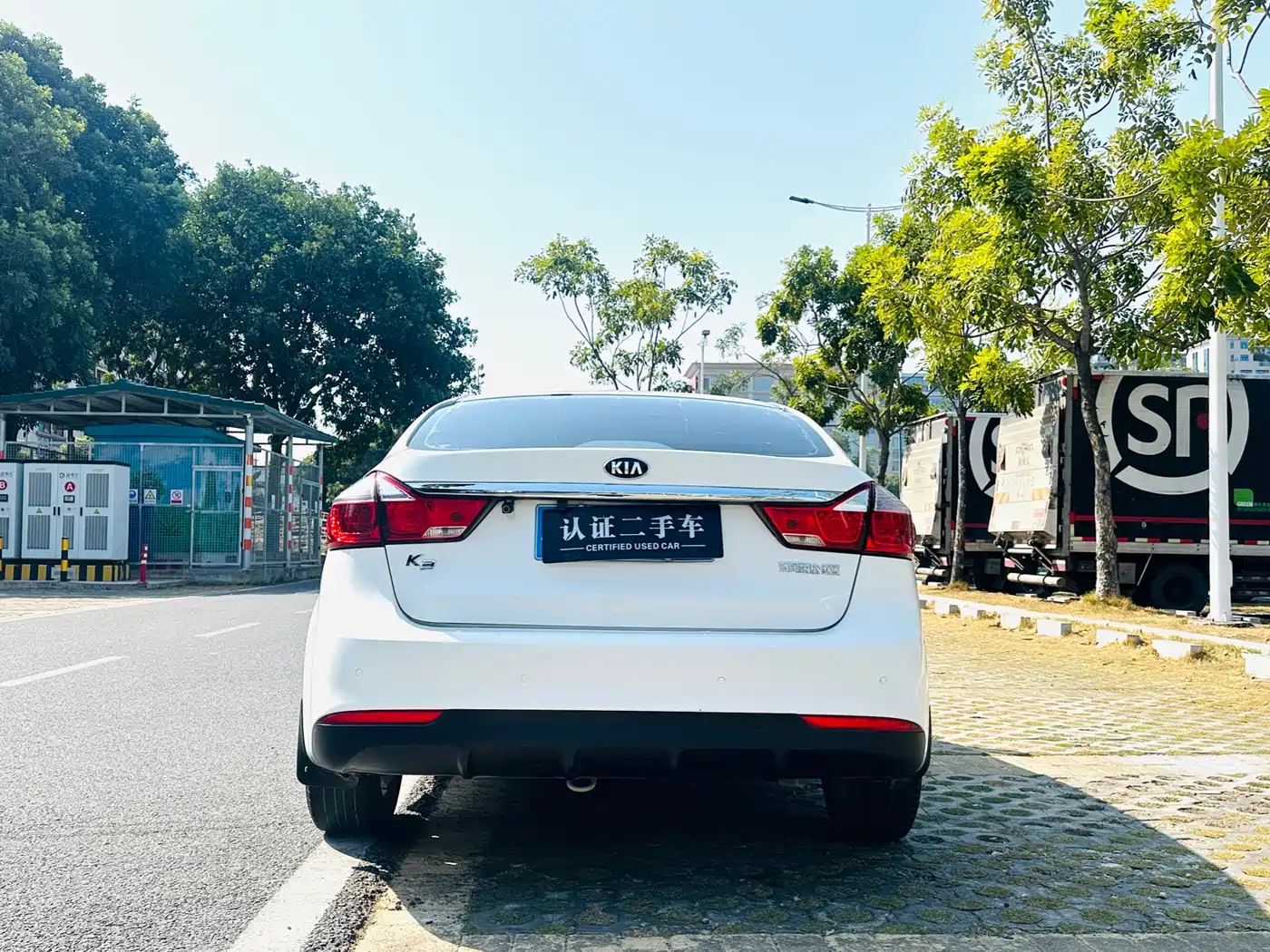 Kia K3 2016 1.6L Automatic GLS фото 6