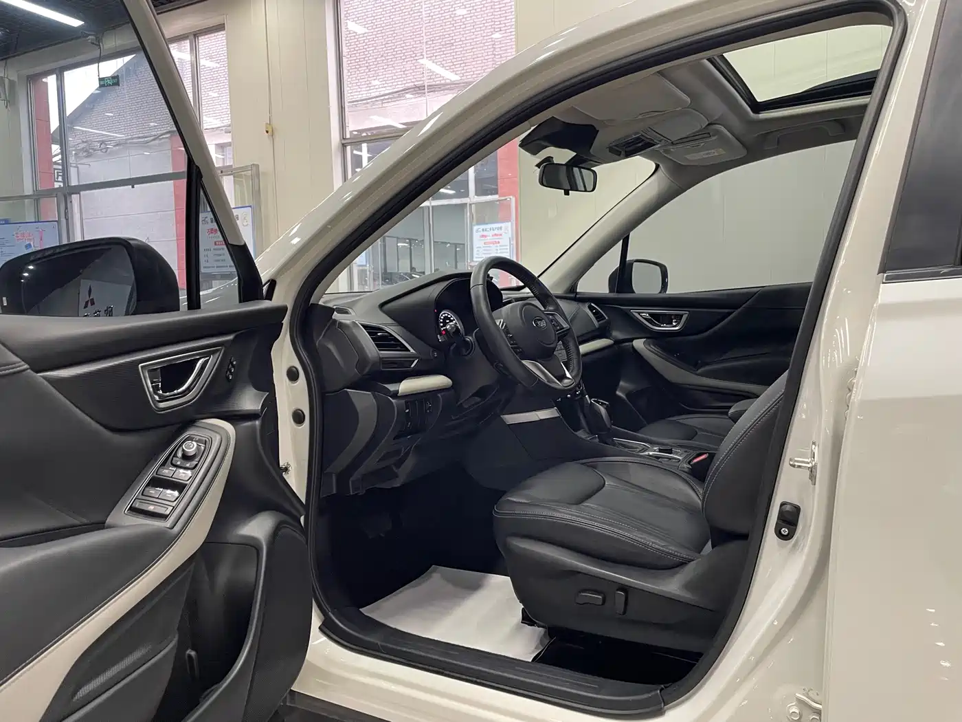 Subaru Forester 2022 2022 2.0i AWD Luxury Edition with EyeSight