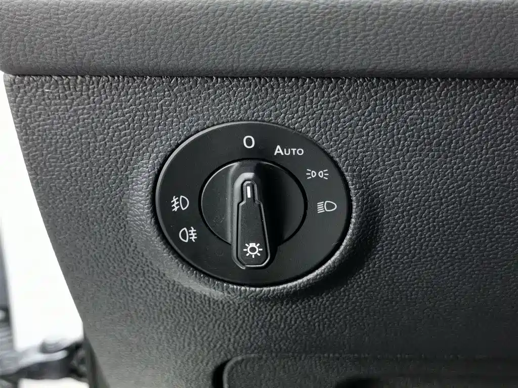 Volkswagen Tharu 2020 Model 280TSI 2WD Luxury Plus China VI фото 21